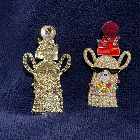 Gold and Red Llama Christmas Earrings - Picture 2 of 5